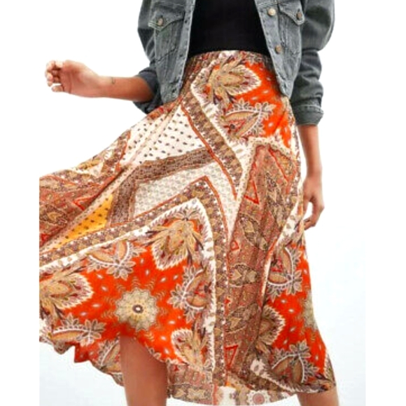 Zara Dresses & Skirts - SALE 🎉 ZARA Pleaded Skirt